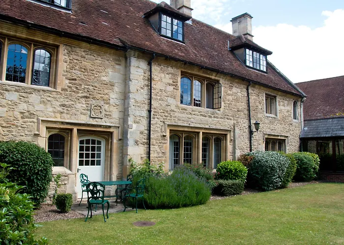 Voco Oxford Thames By Ihg